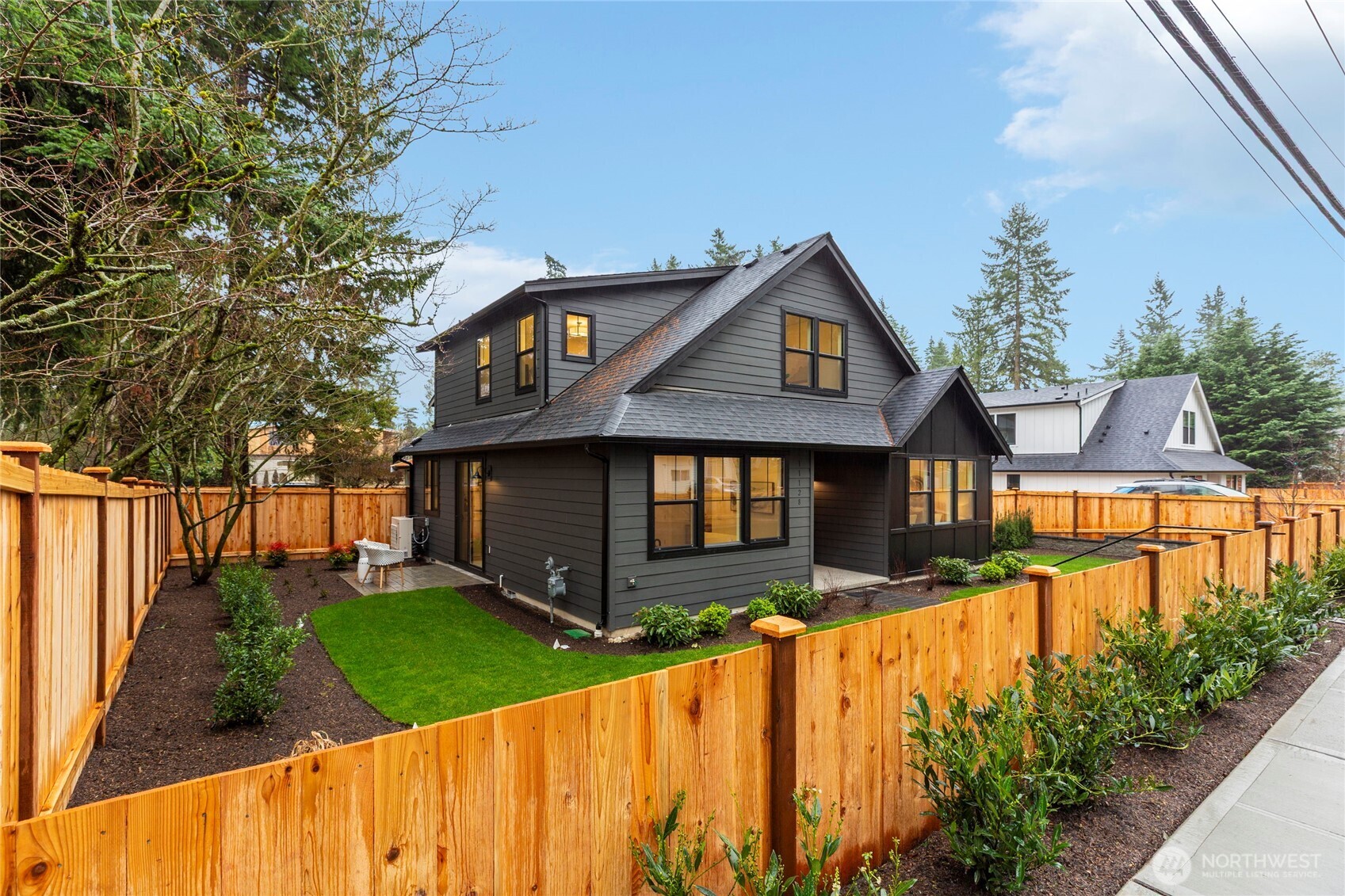 11128 116th Avenue NE #1, Kirkland, WA 98033