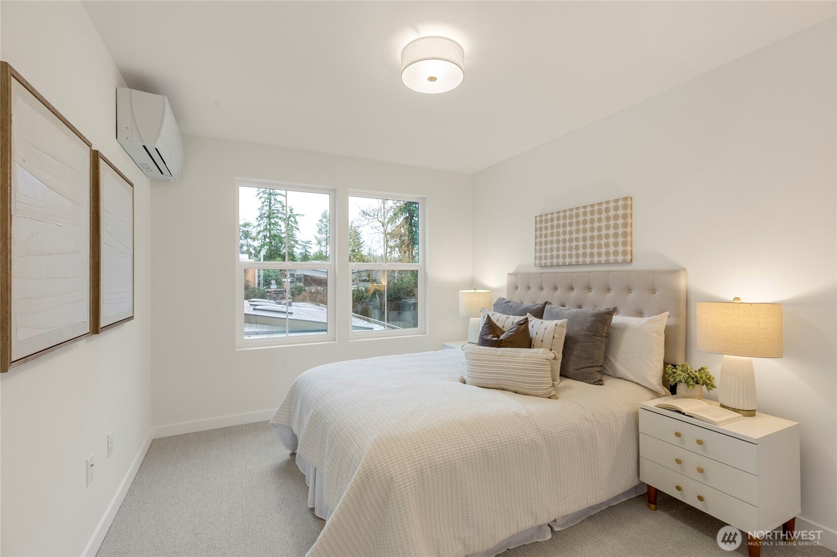 11607 NE 112th Street #2, Kirkland, WA 98033