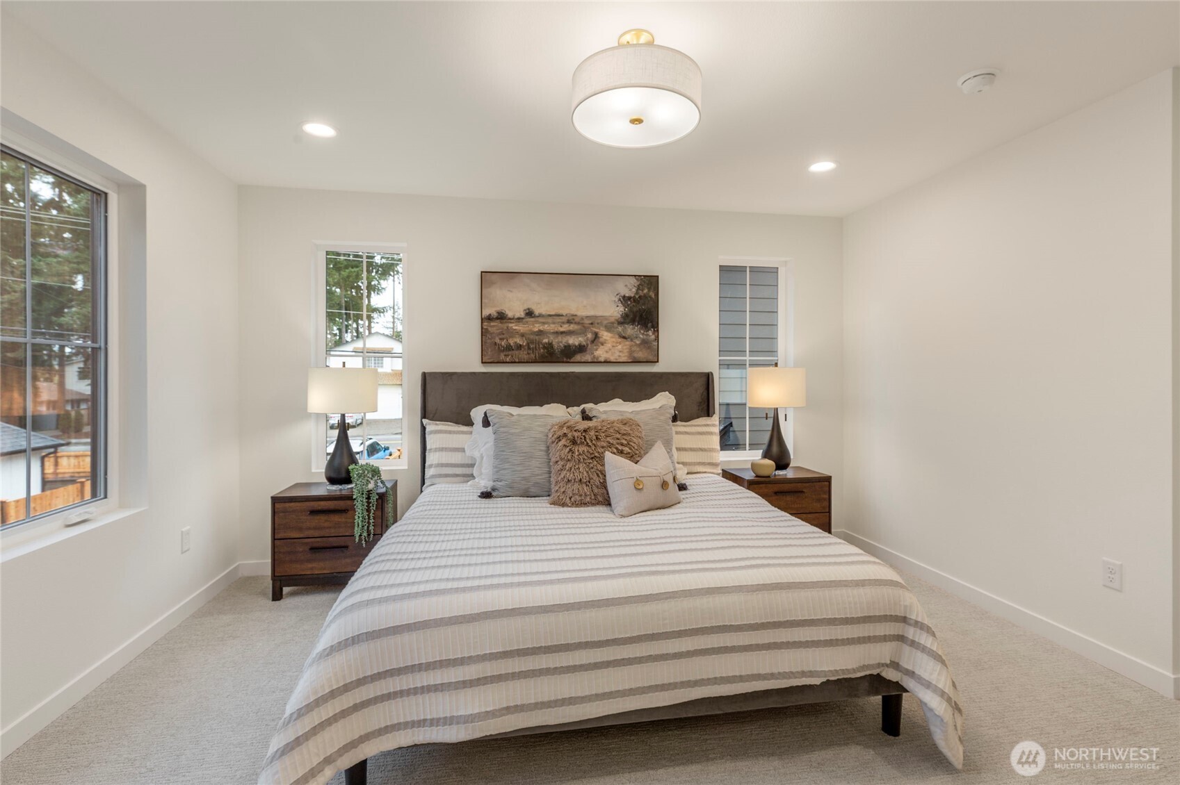 11607 NE 112th Street #2, Kirkland, WA 98033