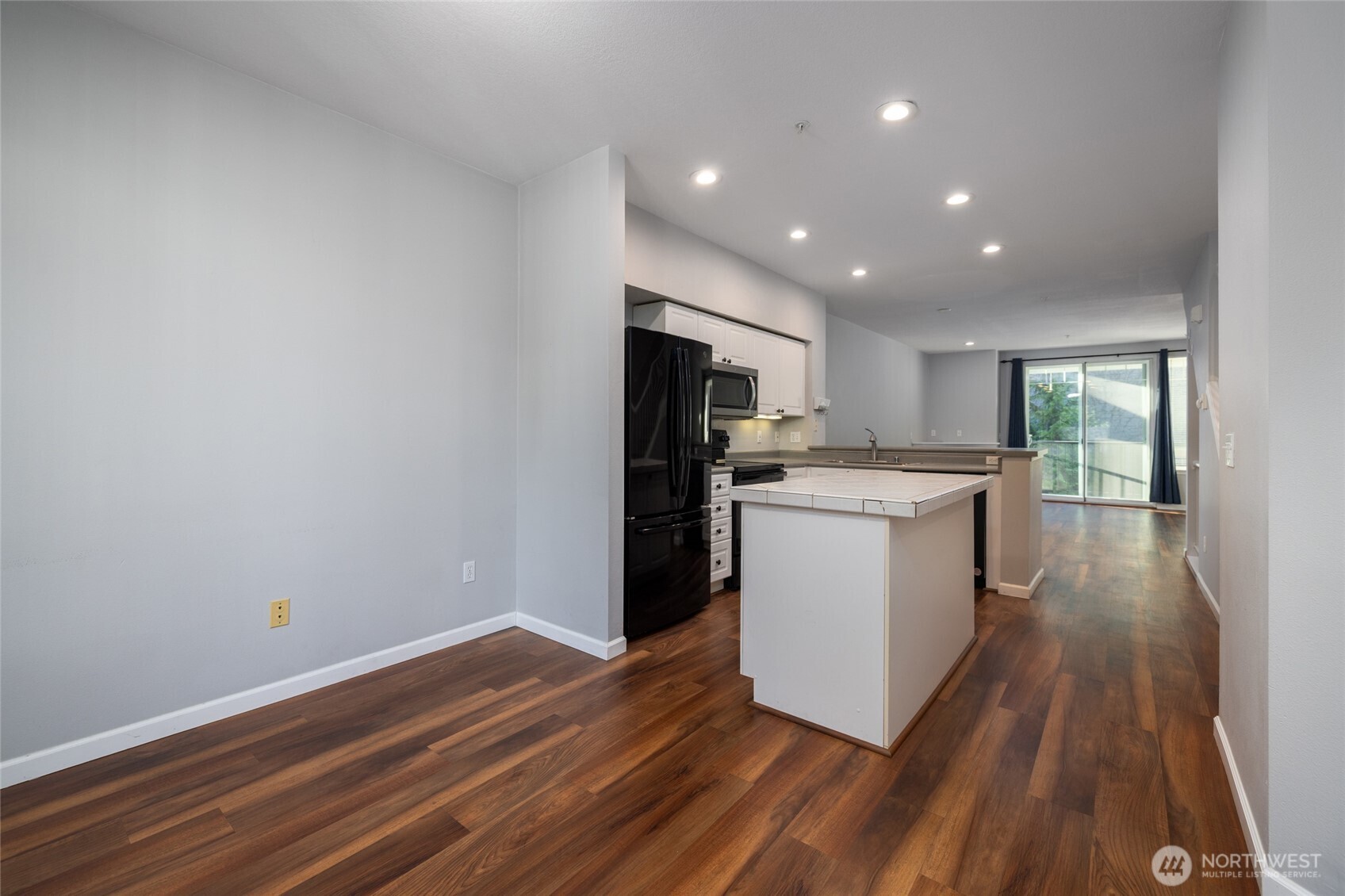 16125 Juanita-Woodinville Way NE #805, Bothell, WA 98011