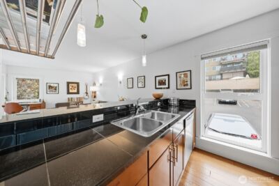 900 Summit Avenue E #303, Seattle, WA 98102 - Photo 13