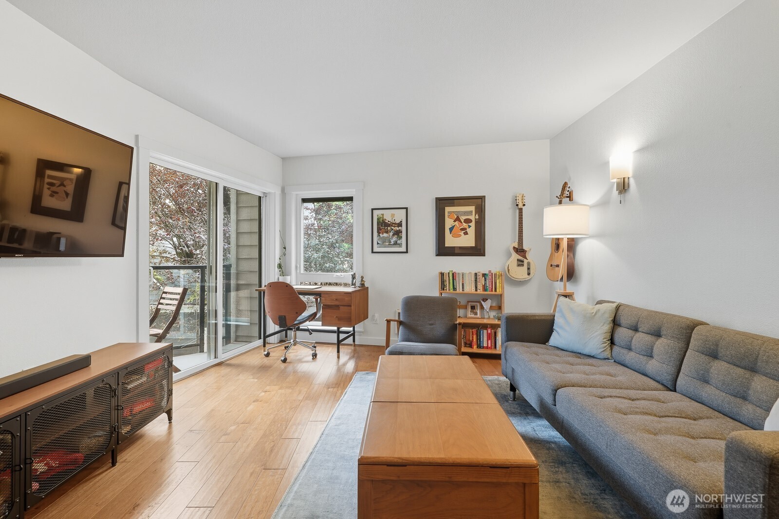 900 Summit Avenue E #303, Seattle, WA 98102