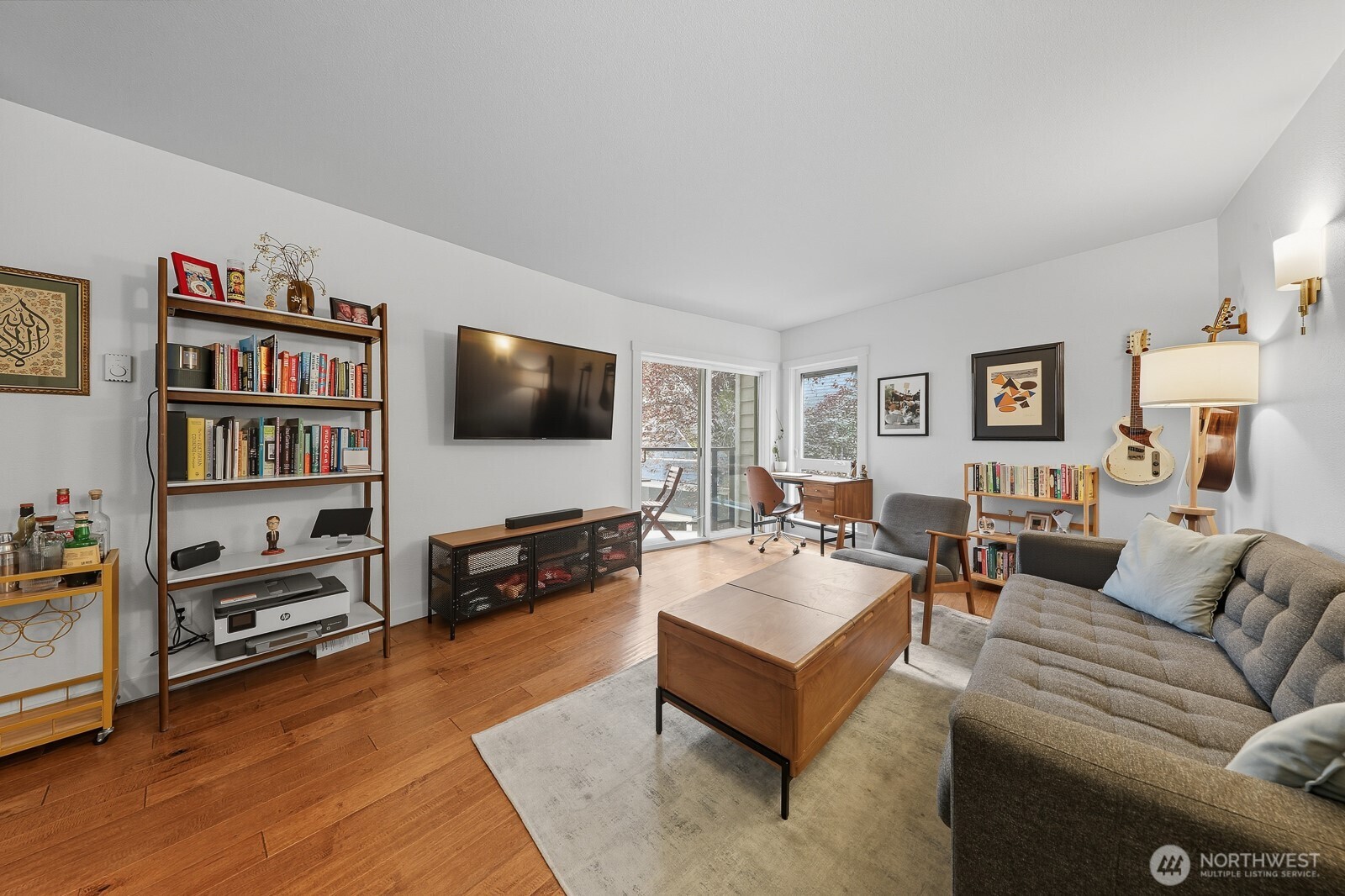 900 Summit Avenue E #303, Seattle, WA 98102