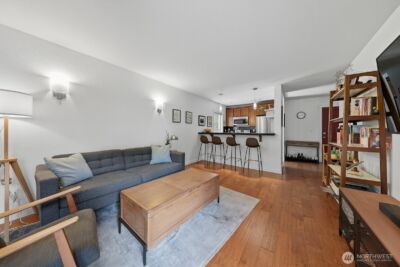 900 Summit Avenue E #303, Seattle, WA 98102 - Photo 9