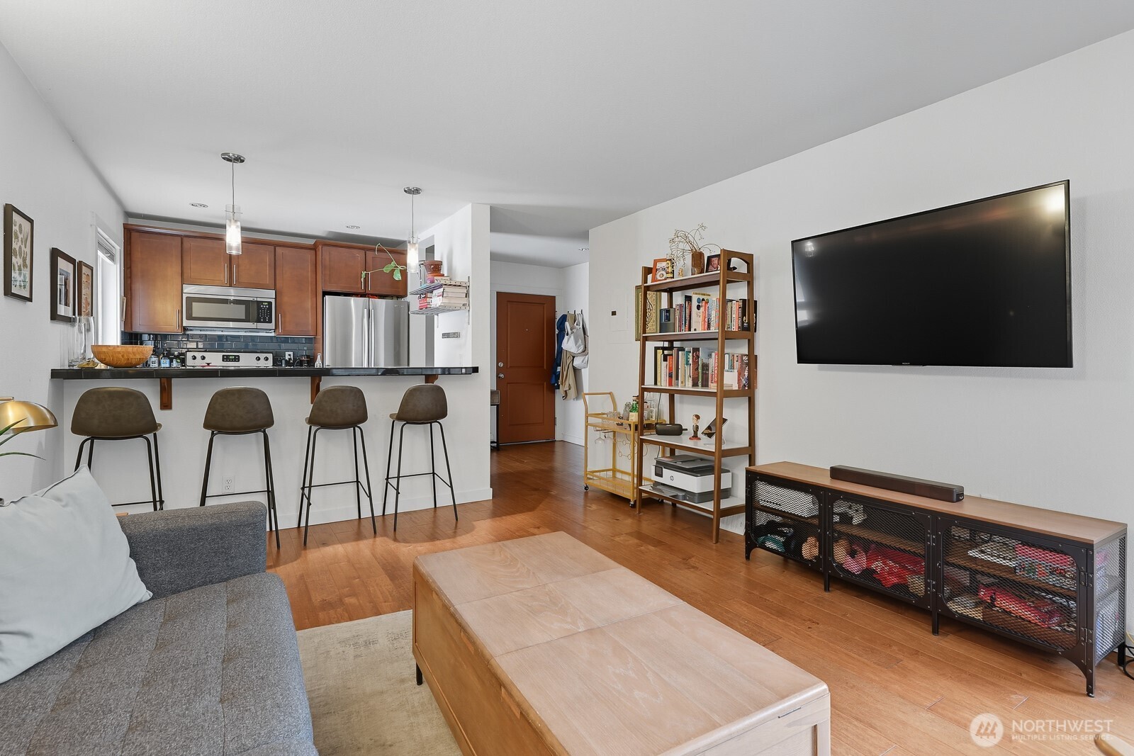 900 Summit Avenue E #303, Seattle, WA 98102