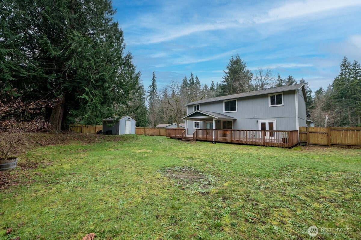2295 S Camano Drive , Camano Island, WA 98282