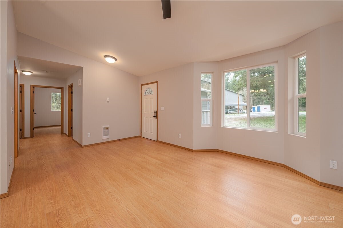 2295 S Camano Drive , Camano Island, WA 98282