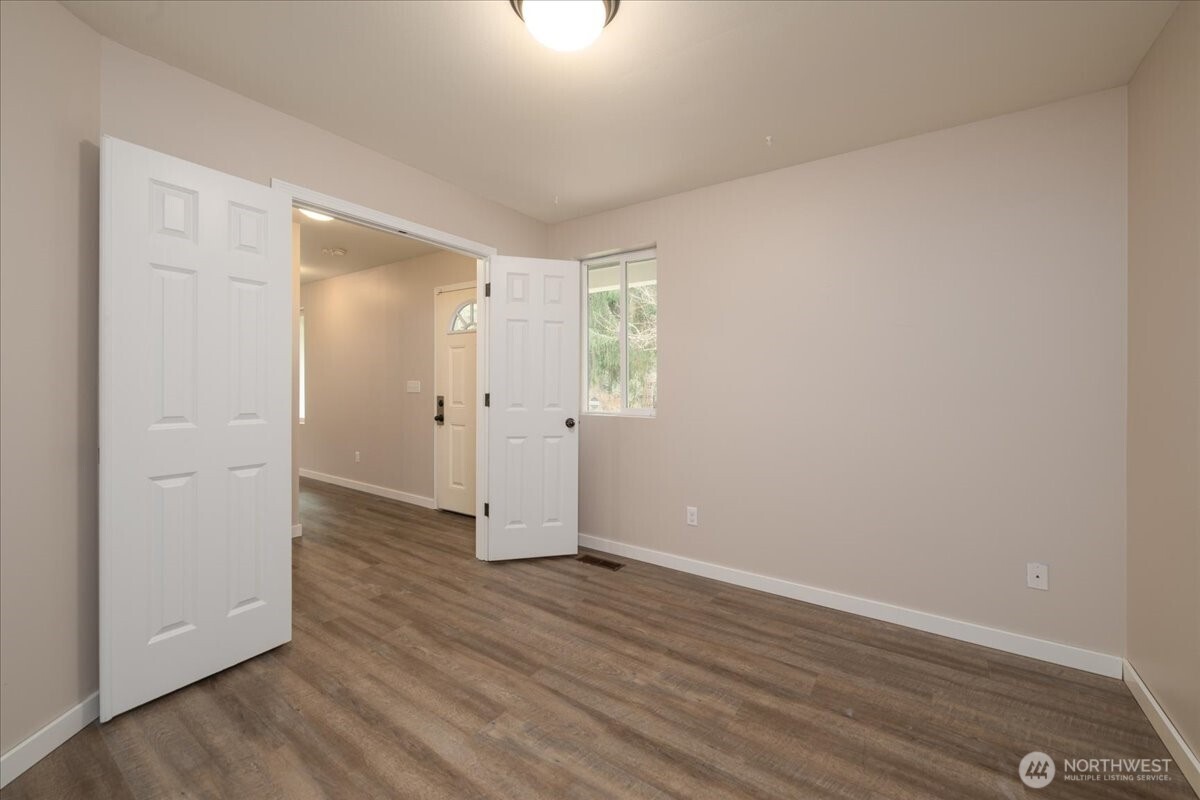 2295 S Camano Drive , Camano Island, WA 98282