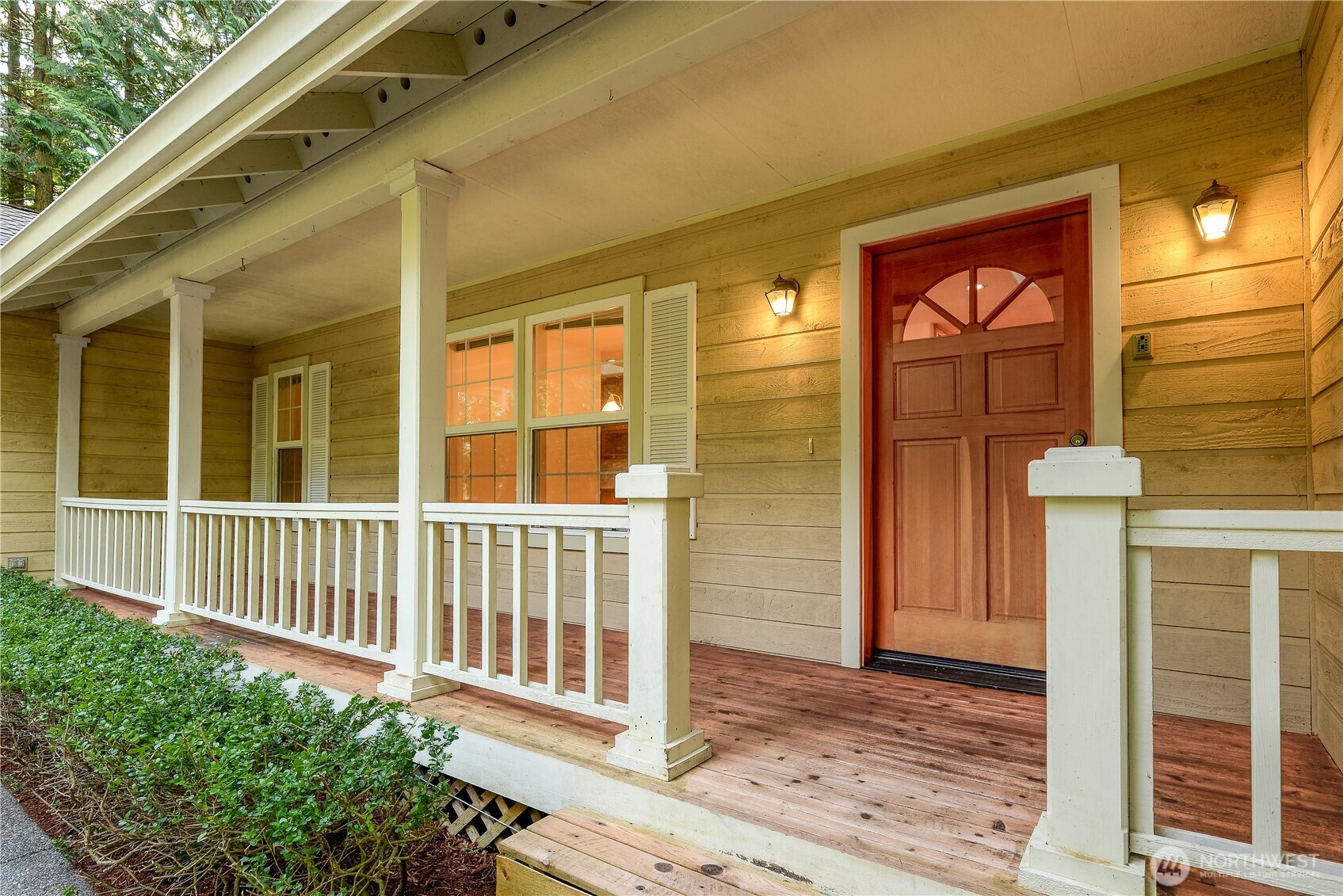 425 Baycliff Drive , Port Townsend, WA 98368