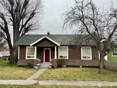 111 W Dayton Avenue , Dayton, WA 99328