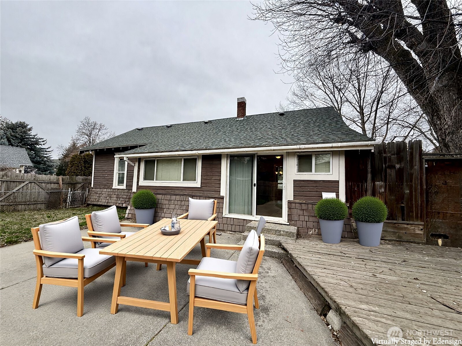 111 W Dayton Avenue , Dayton, WA 99328