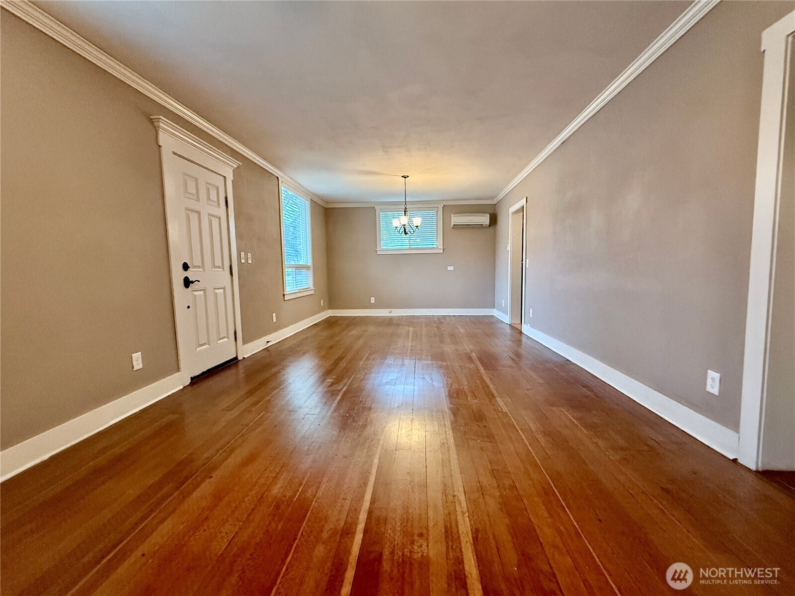 111 W Dayton Avenue , Dayton, WA 99328