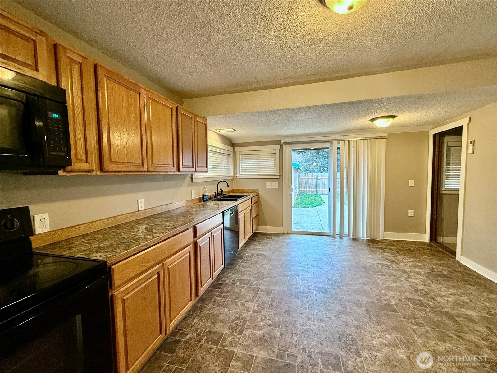 111 W Dayton Avenue , Dayton, WA 99328