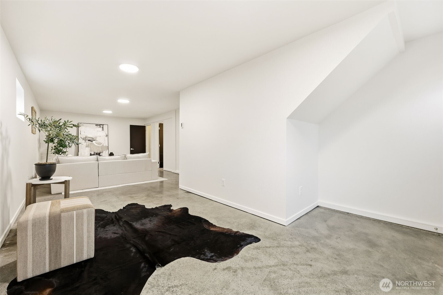 7922 9th Avenue SW, Seattle, WA 98106