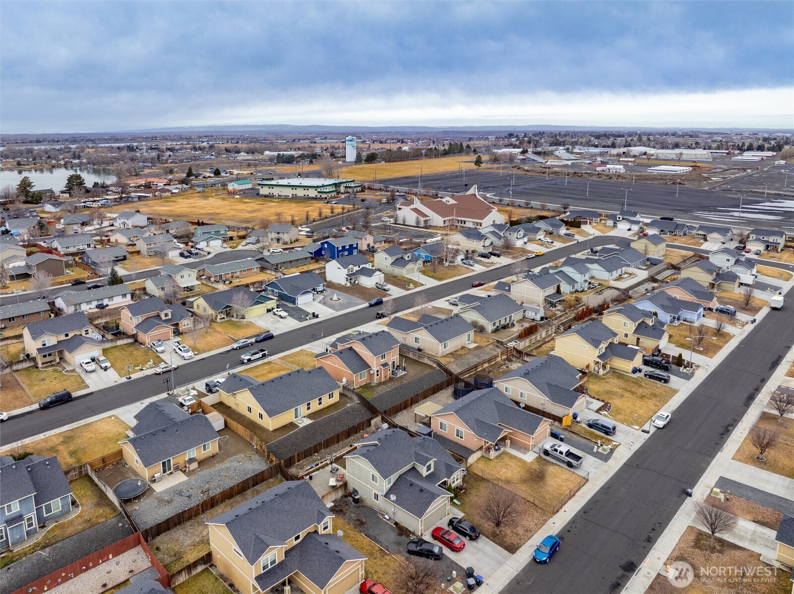 521 Florida Street , Moses Lake, WA 98837