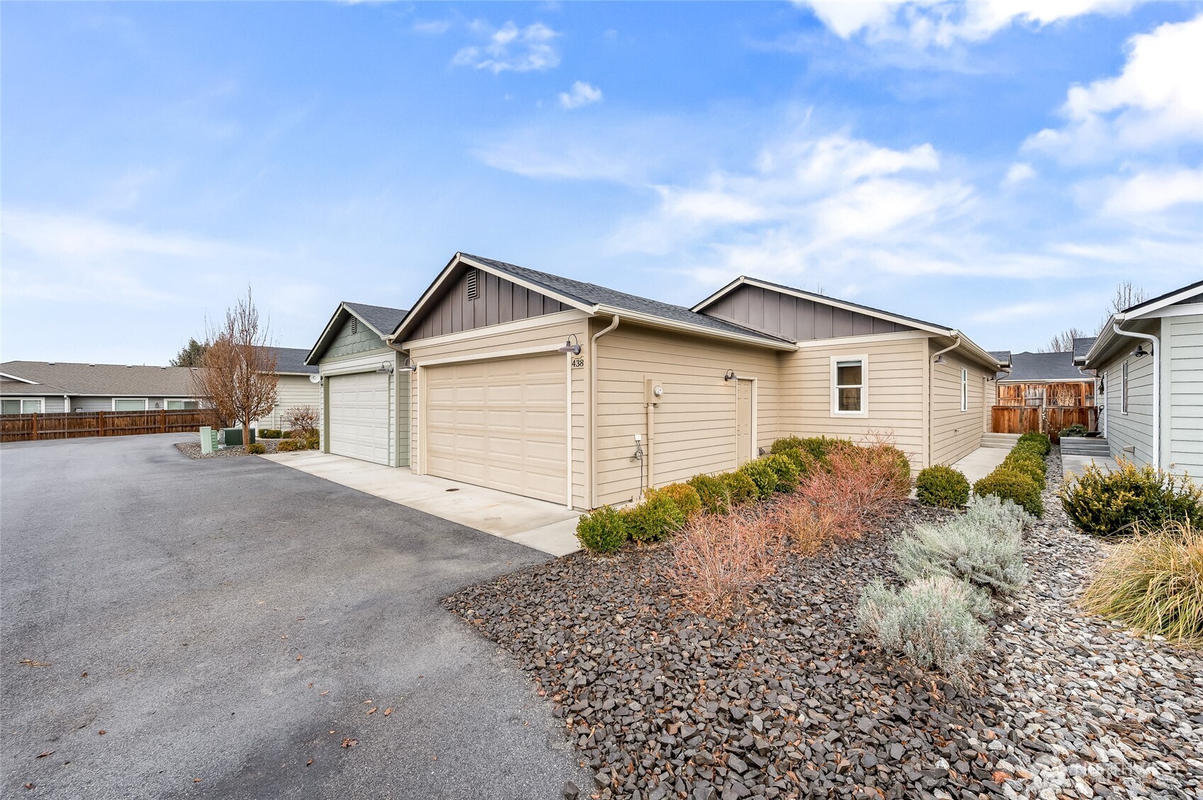 438 S Kansas Loop , East Wenatchee, WA 98802