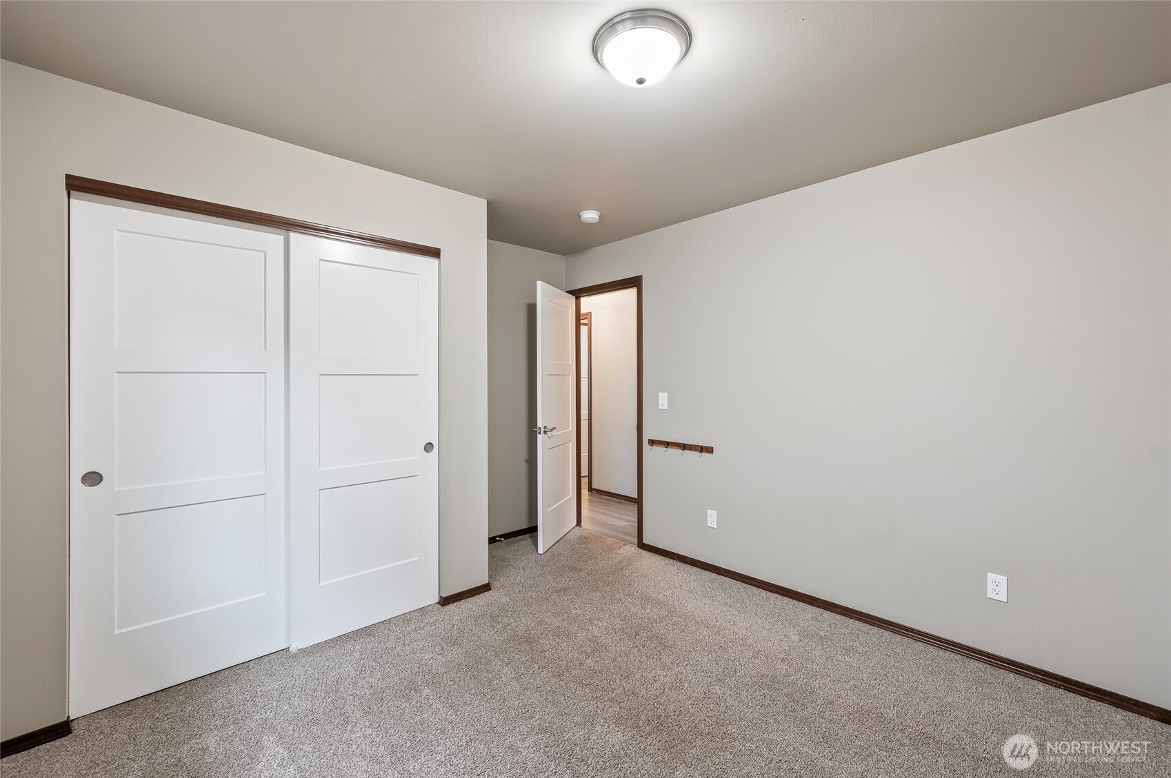 438 S Kansas Loop , East Wenatchee, WA 98802