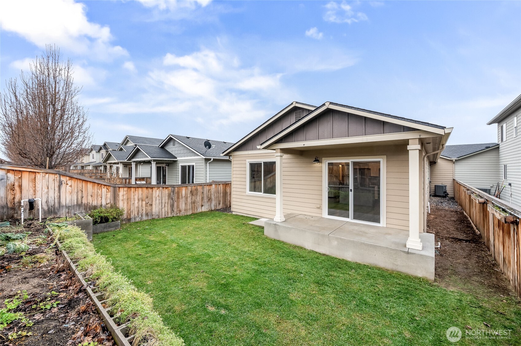 438 S Kansas Loop , East Wenatchee, WA 98802