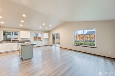 438 S Kansas Loop , East Wenatchee, WA 98802 - Photo 9