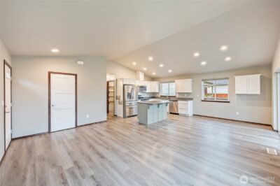 438 S Kansas Loop , East Wenatchee, WA 98802 - Photo 10