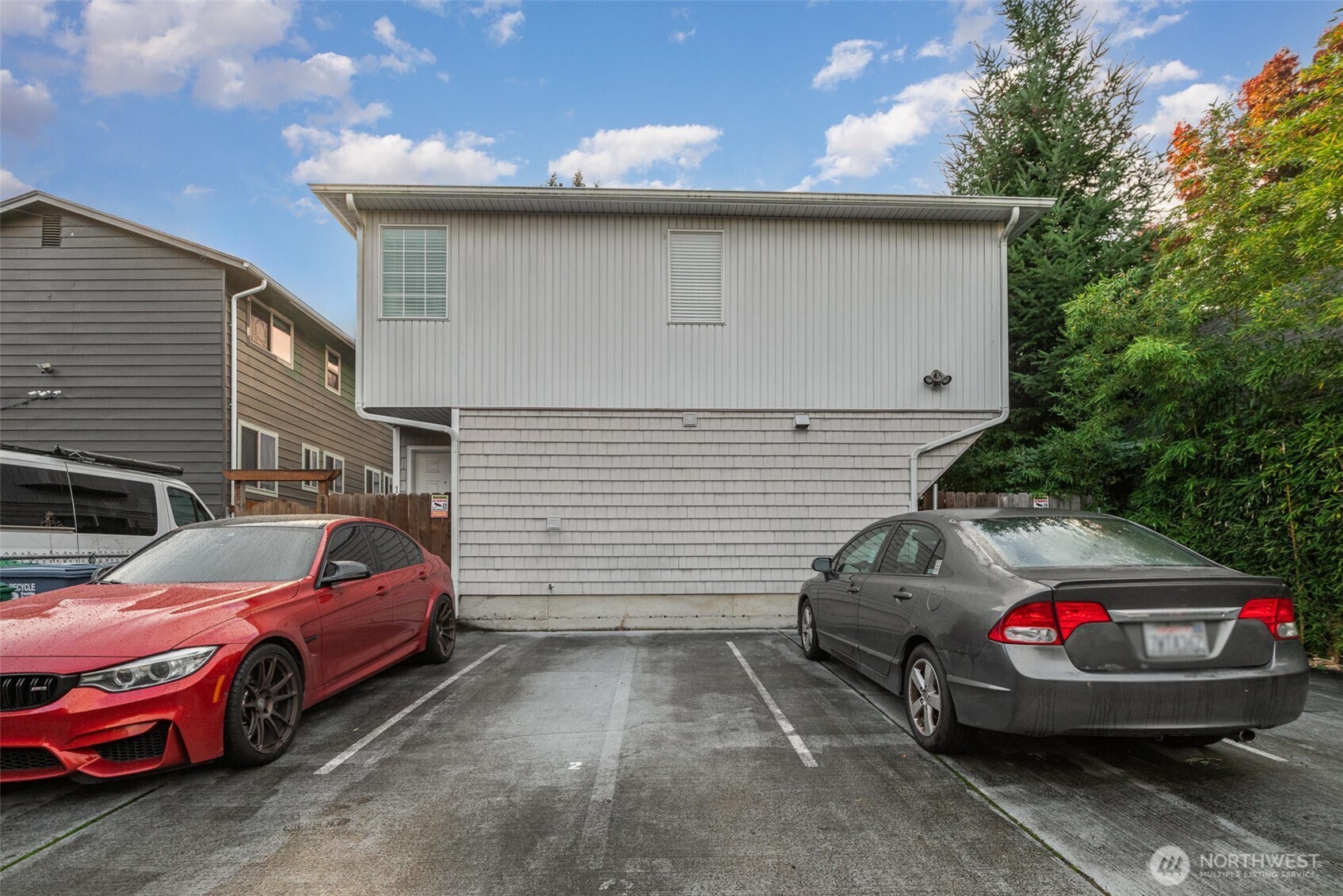 128 20th Avenue E #2, Seattle, WA 98112