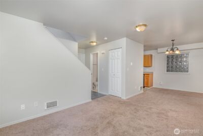 128 20th Avenue E #2, Seattle, WA 98112 - Photo 5