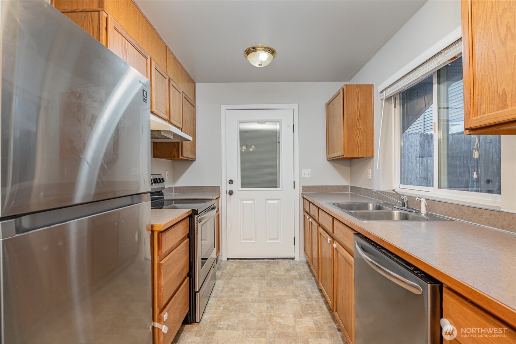 128 20th Avenue E #2, Seattle, WA 98112