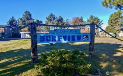 757 Ocean Court NW #13, Ocean Shores, WA 98569