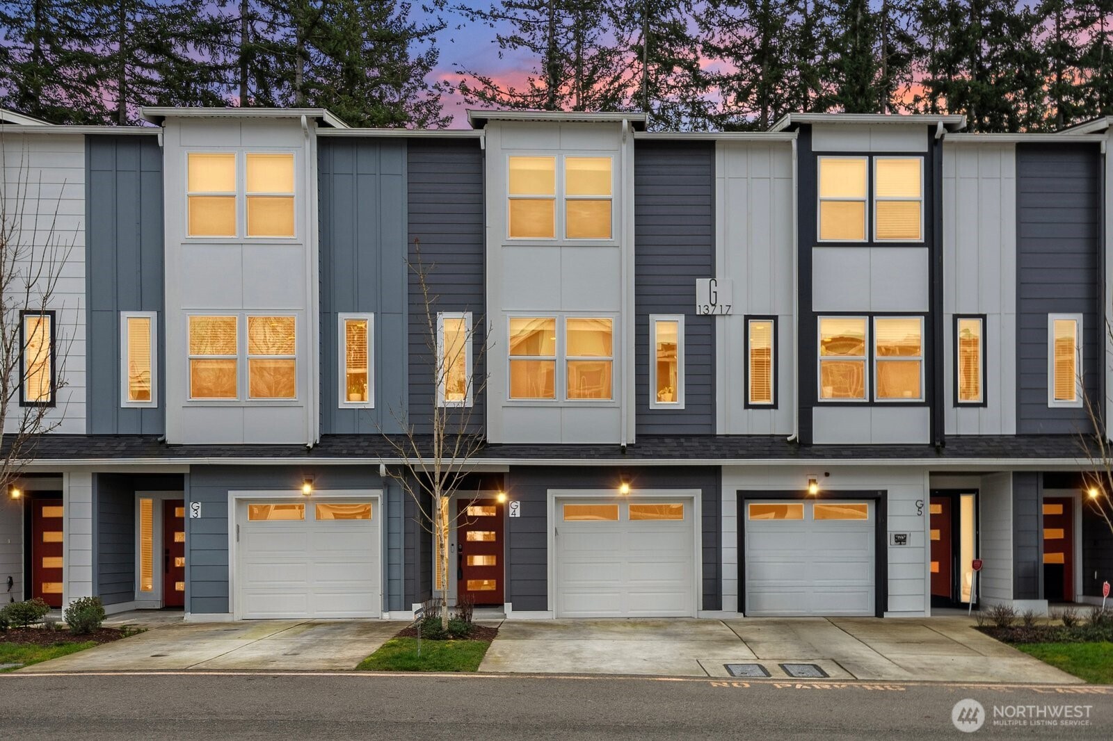 13717 Admiralty Way #G4, Lynnwood, WA 98087