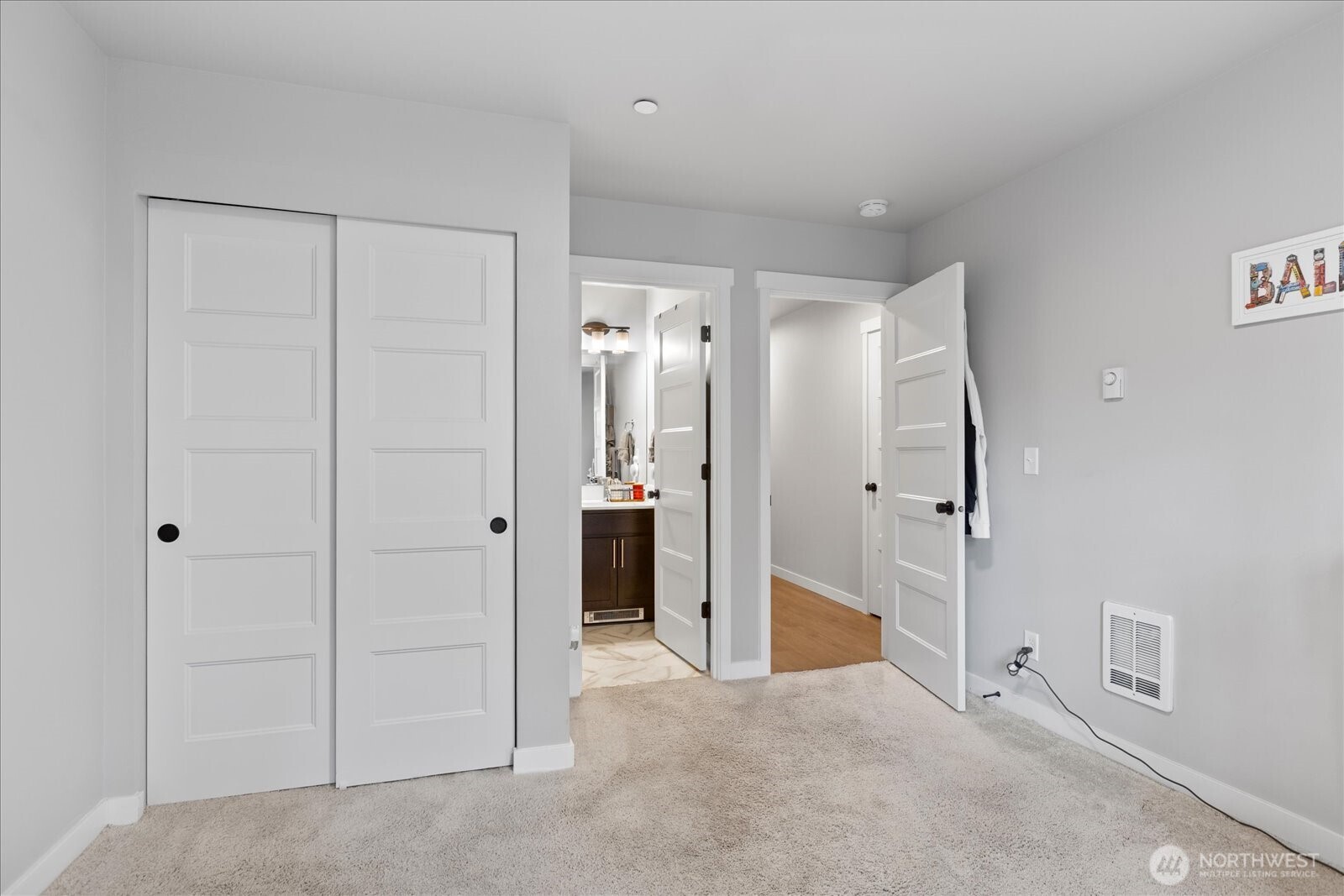 13717 Admiralty Way #G4, Lynnwood, WA 98087