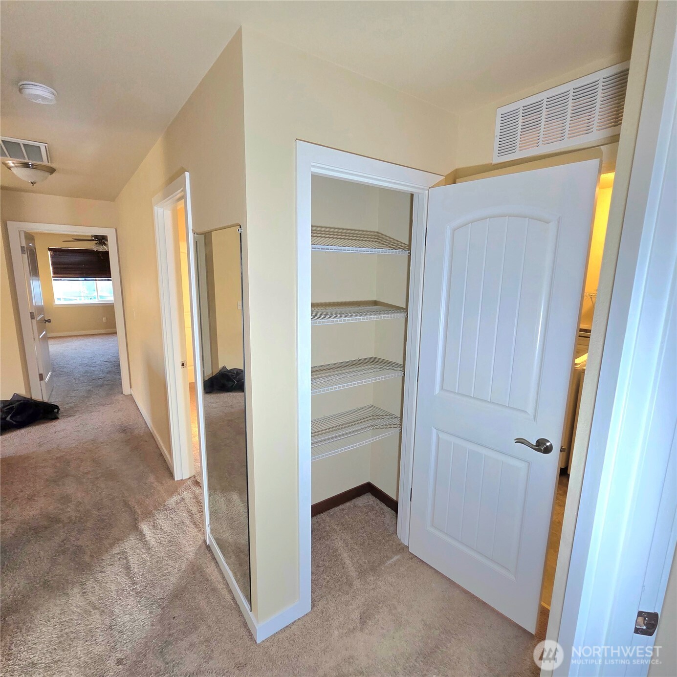 1605 Riddell Avenue NE, Orting, WA 98360-7474