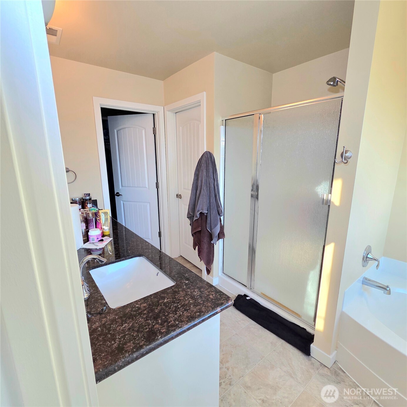 1605 Riddell Avenue NE, Orting, WA 98360-7474