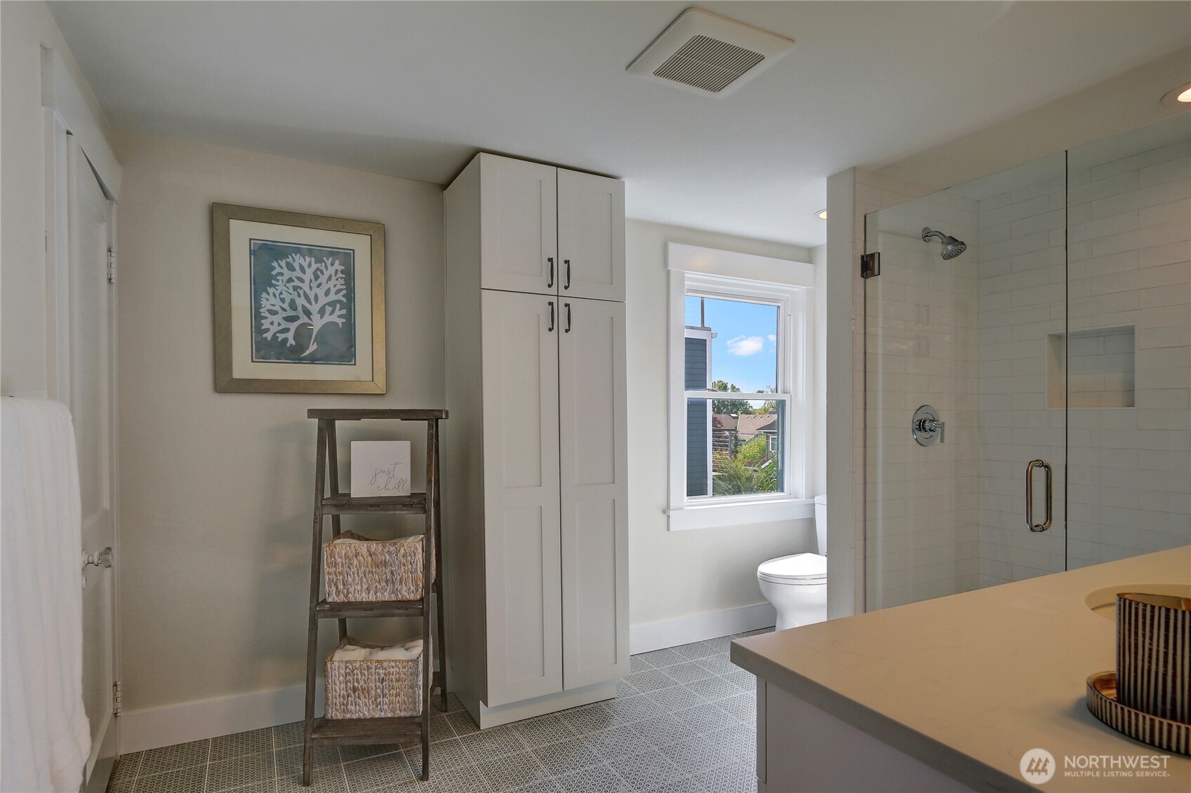 1611 10th Avenue W #1, Seattle, WA 98119