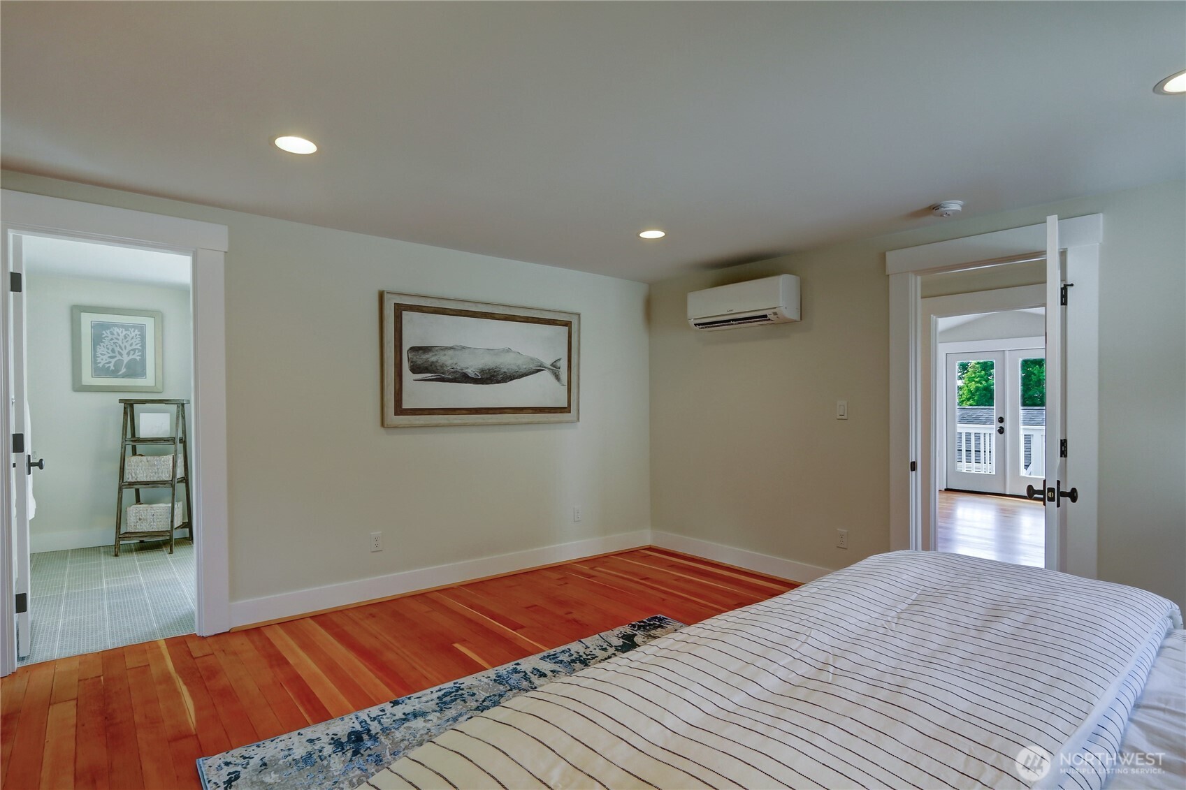 1611 10th Avenue W #1, Seattle, WA 98119