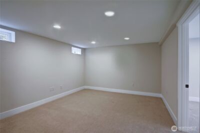 1611 10th Avenue W #1, Seattle, WA 98119 - Photo 33