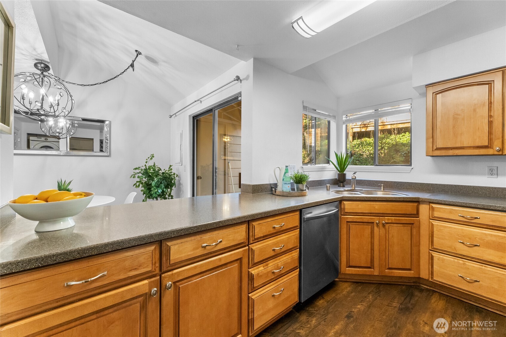 1555 Union Avenue NE #39, Renton, WA 98059