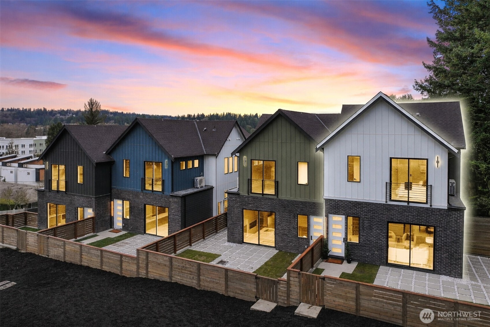 18607 104th Avenue NE #B, Bothell, WA 98011
