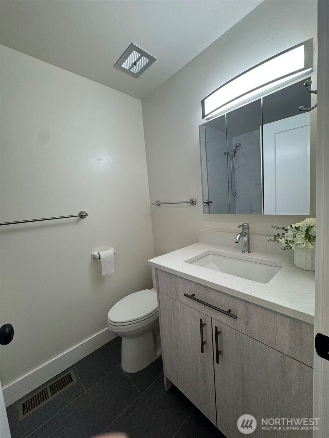 23504 110th place SE, Kent, WA 98031
