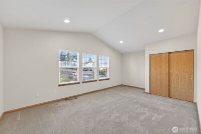 2103 NE 6th Cir , Renton, WA 98056 - Photo 24