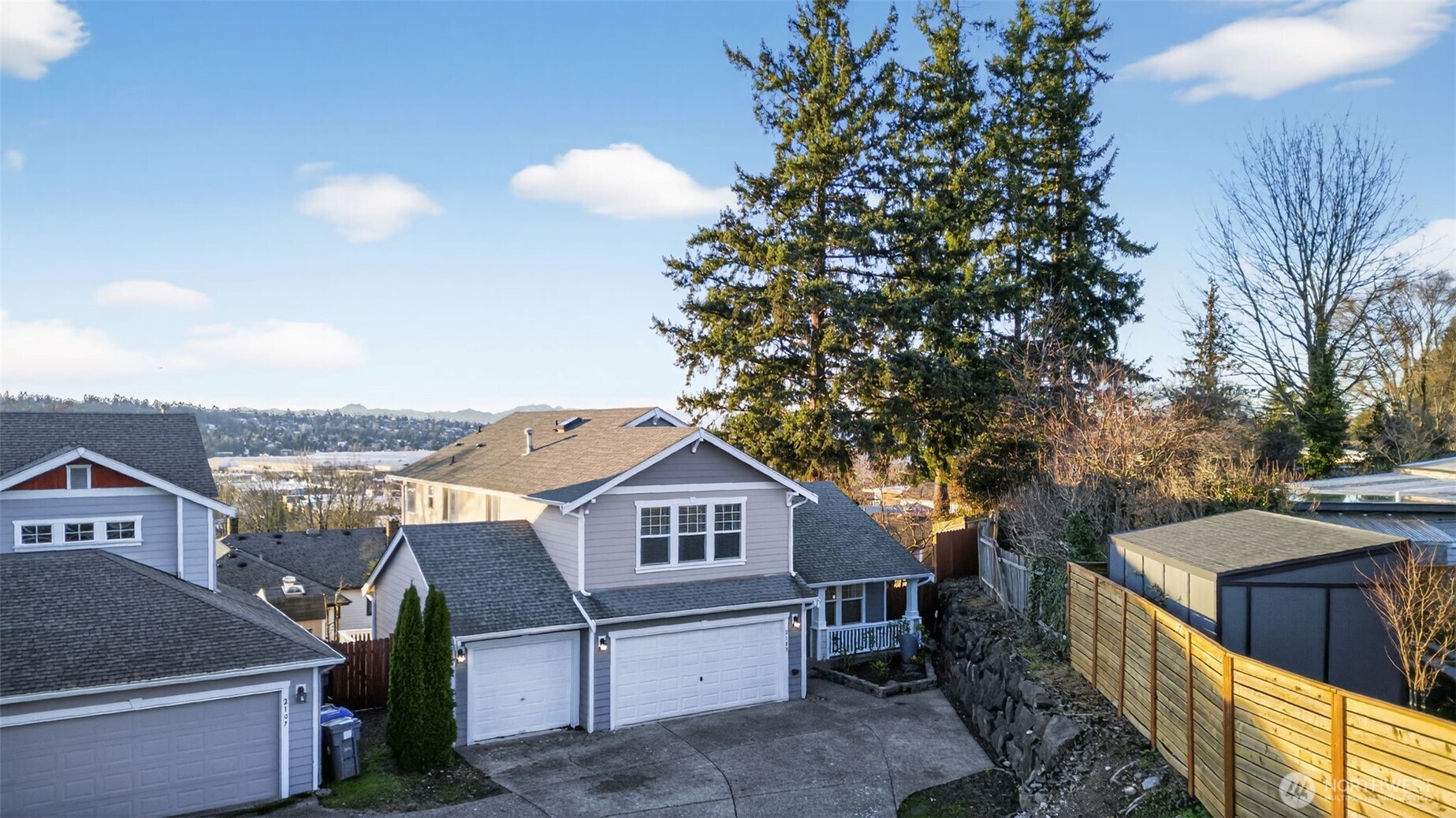 2103 NE 6th Cir , Renton, WA 98056