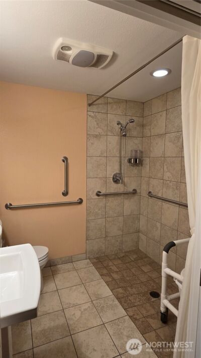 16342 RESI 72nd Avenue W, Edmonds, WA 98026 - Photo 18