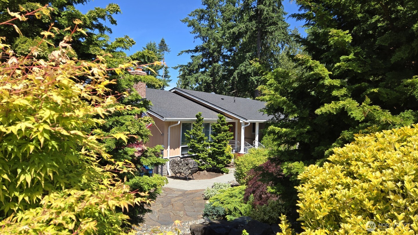 16342 RESI 72nd Avenue W, Edmonds, WA 98026