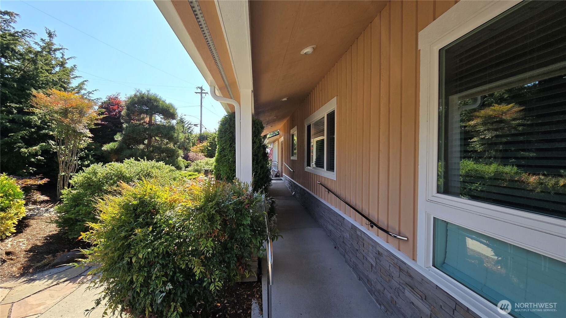 16342 RESI 72nd Avenue W, Edmonds, WA 98026