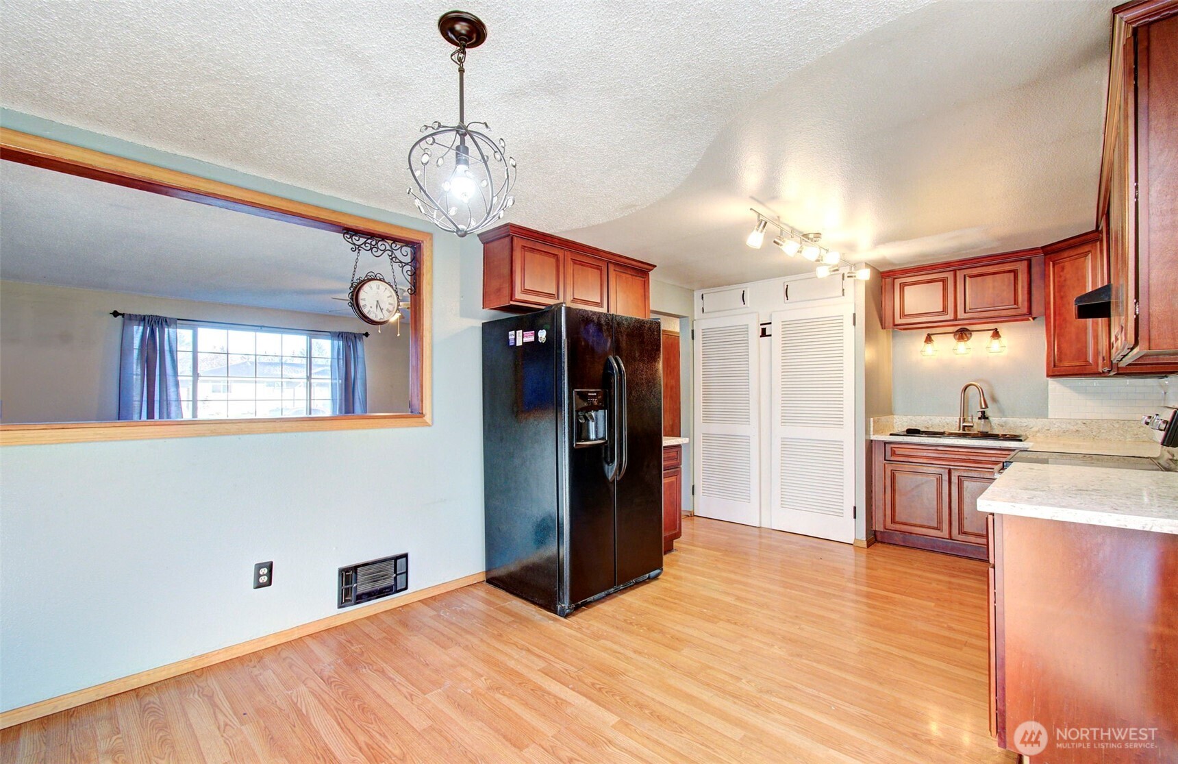 11919 NE 80th Street , Vancouver, WA 98682