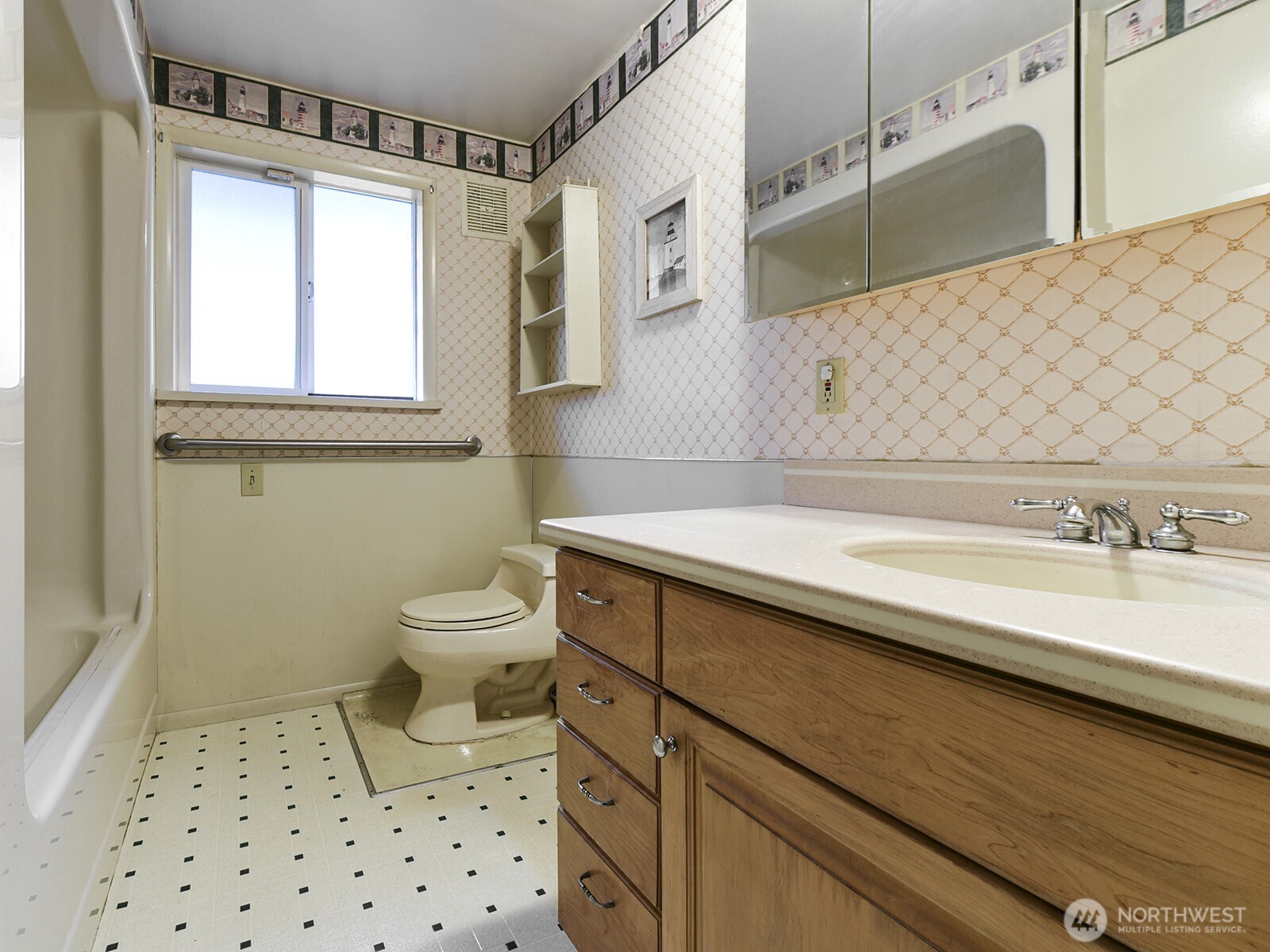 16107 81st Place NE, Kenmore, WA 98028