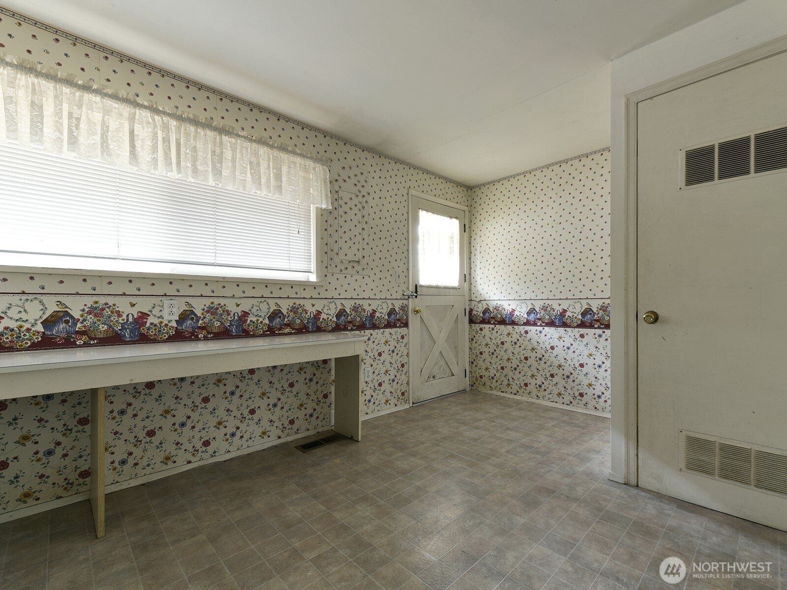 16107 81st Place NE, Kenmore, WA 98028