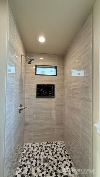 9025 38th Avenue S, Seattle, WA 98118 - Photo 26