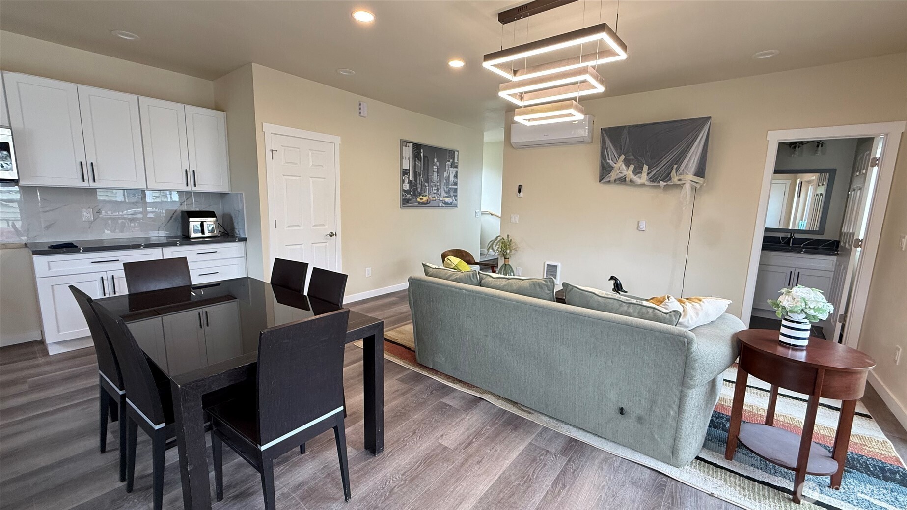 9025 38th Avenue S, Seattle, WA 98118