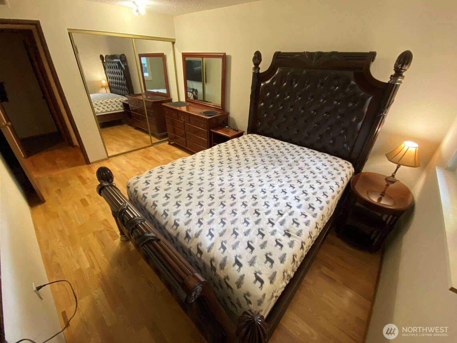 323 75th Street SE #B10, Everett, WA 98203