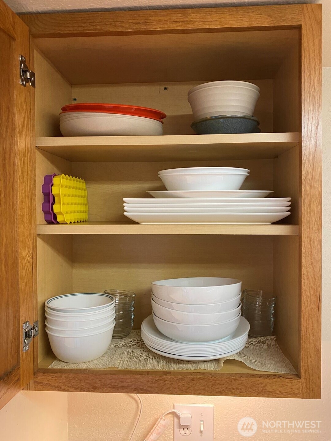 323 75th Street SE #B10, Everett, WA 98203